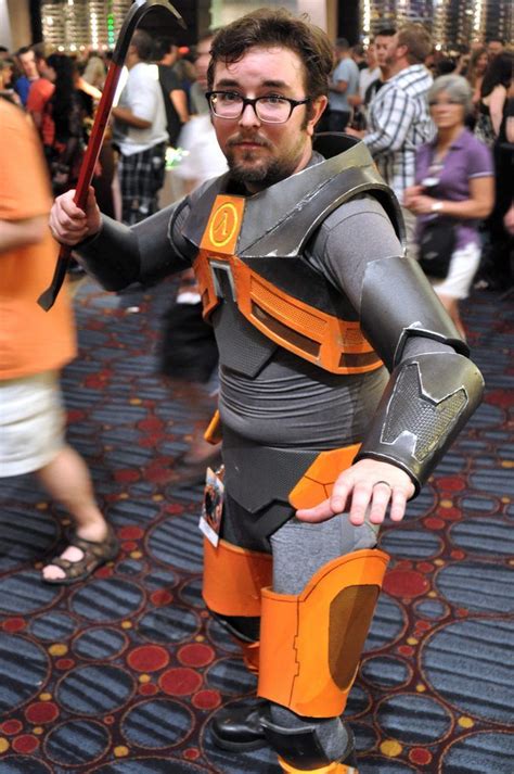 Gordon Freeman @ Dragon Con 2012 - Picture by Mhaithaca | Gordon ...