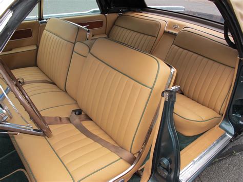 Putting a new interior in a vintage Lincoln - JE Robison Service ...