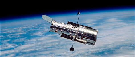 Hubble Telescope - How far it can see, location and size | BBC Science ...