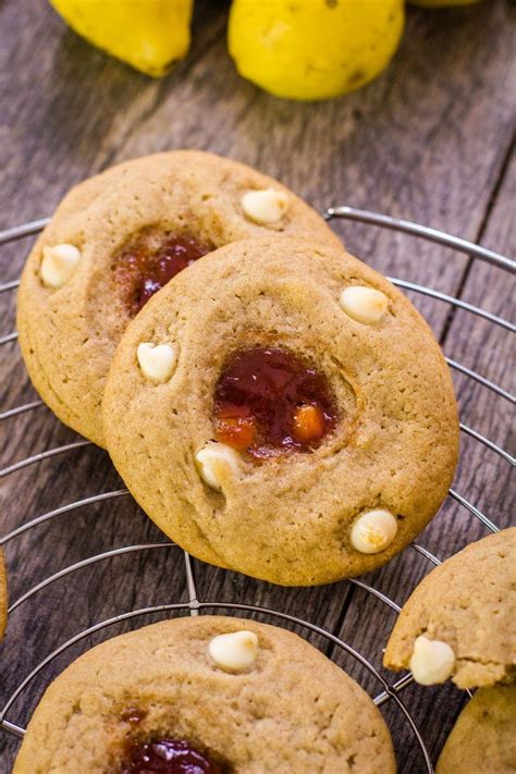 Chewy White Chocolate Chip Guava Cookies - Latina Mom Meals