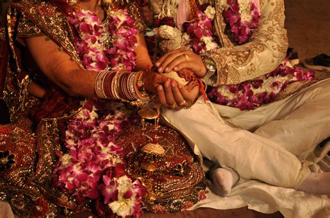 File:Indian wedding Delhi.jpg - Wikipedia