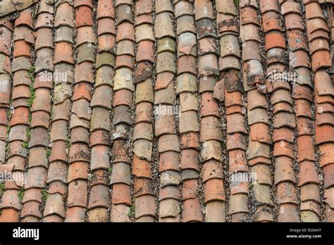 House roof texture hi-res stock photography and images - Alamy