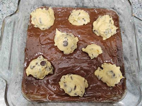 Domino's Marbled Cookie Brownie - The Six Figure Dish