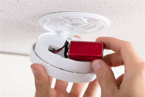 How Many Smoke Detectors Do I Need? - Edifice Inspections