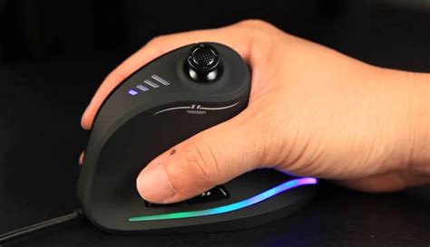 Ten Best Vertical Gaming Mouse Reviews & 2023 Guide