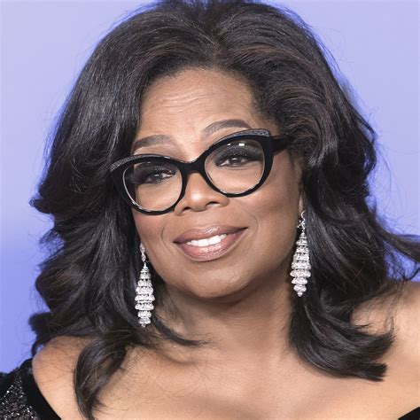 Oprah Winfrey Shows Off Her 40-lb Weight Loss In A White Linen Jumpsuit ...