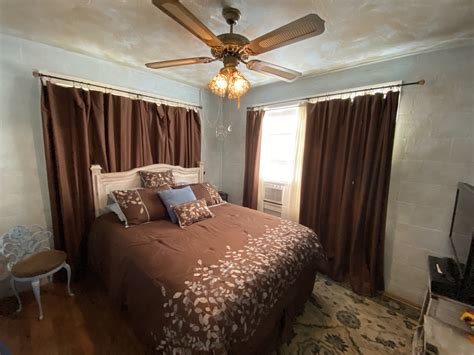 Downtown Rentals- Bandera, Texas | A Place to Stay Reservations