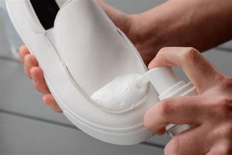 How to Clean White Leather Shoes Without Ruining Them – Home Clean Expert