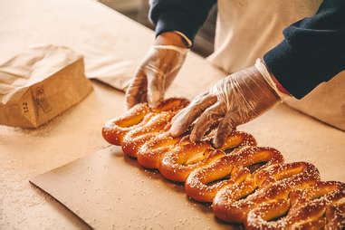 Best Soft Pretzels in Philadelphia: Where to Find Good Philly Pretzels - Thrillist