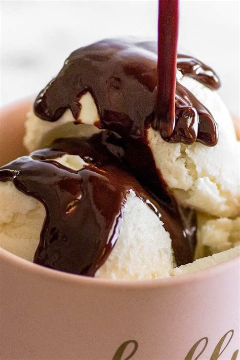 The Best Easy Chocolate Sauce – Easy Recipes To Make at Home