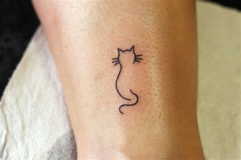 61 Amazing Simple Cat Tattoo Ideas [2024 Inspiration Guide] | Cat ...