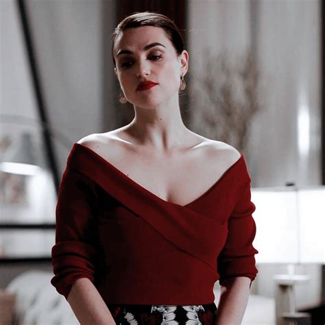 Icons Lena Luthor, Katie Mcgrath, Supergirl, Slip Dress, People, Characters, Icons, Quick, Fashion