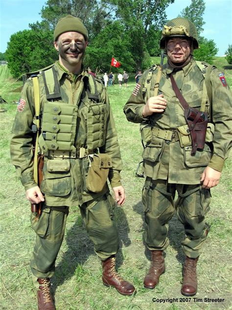 Paratrooper Uniforms and Equipment