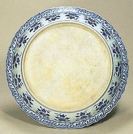 Yongle Blue-and-White Porcelains at the Museum of Oriental Ceramics ...