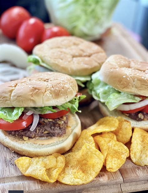 Potato Chip Burgers - cooking with chef bryan