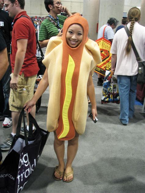 hot dog girl | This is my absolute favorite cosplay of the 2… | Flickr