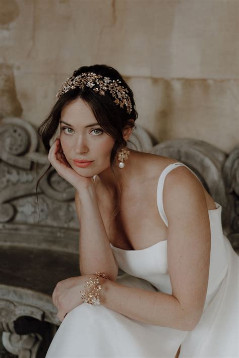 The Reverie Collection, By Hermione Harbutt: Couture Bridal Headpieces Inspired by Nature ...