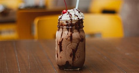 McDonald's Chocolate Shake Recipe - Insanely Good