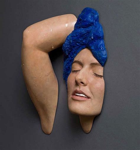 hyper realistic sculpture Hyperrealistic Art, Body Art, Human Sculpture ...