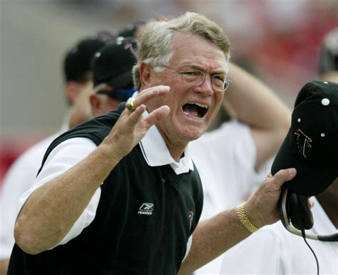 Dan Reeves, former NFL head coach and player, dead at 77 | Reuters