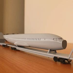 HO Scale Boeing 737 Fuselage and Cargo - Etsy