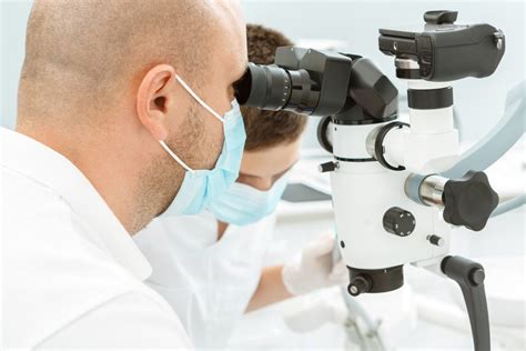 Dental Operating Microscopes in Endodontics - Endodontic Associates