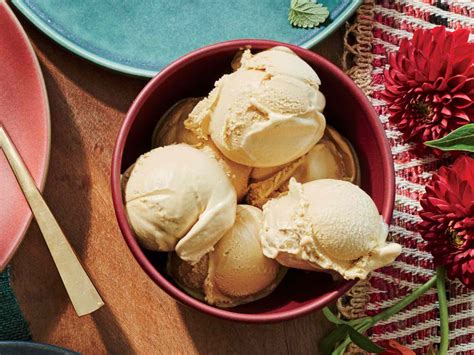 Licorice Ice Cream Recipe - Alecia Moore, Robbie Grantham-Wise