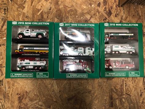 Complete Hess Mini Truck Collection 1998-2019 26 Trucks Total | Aj ...