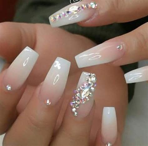 List 101+ Pictures Acrylic Nails That Go With Everything Updated
