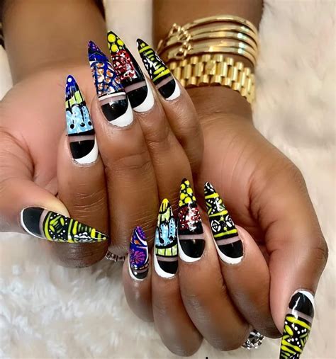 Pin on FLOSSY NAIL LOOKS AND VIDEO'S