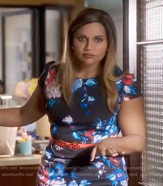 Page 5 | The Mindy Project Outfits, Clothes, & Fashion | WornOnTV