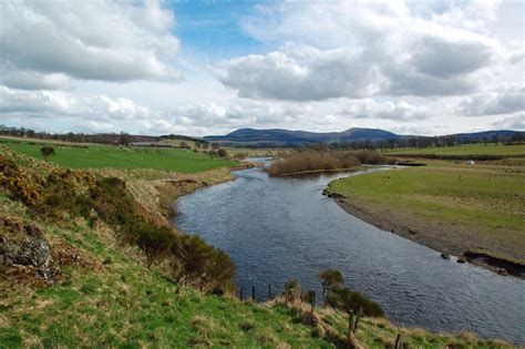 The River Clyde © Mary and Angus Hogg :: Geograph Britain and Ireland