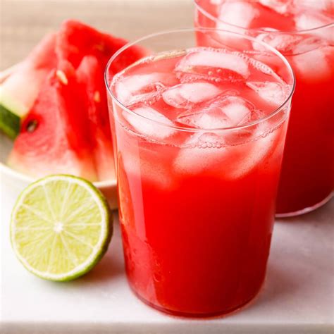 How to Make the Best Watermelon Juice in a Blender (with Fresh Lime ...