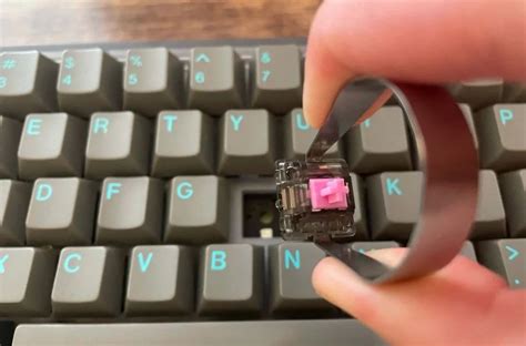 How to Lube Mechanical Keyboard Switches: A Step-By-Step Guide - Hirosart - Keycaps studio