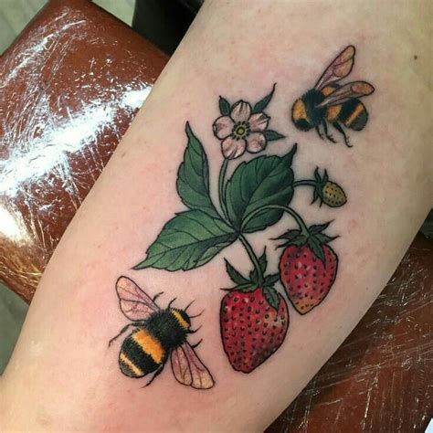 Pin by A ɴ ɢ e l on Tattoos | Strawberry tattoo, Bee tattoo, Tattoos