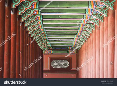 Wood Balcony Around Gyeongbokgung Palace Stock Photo 572735308 | Shutterstock