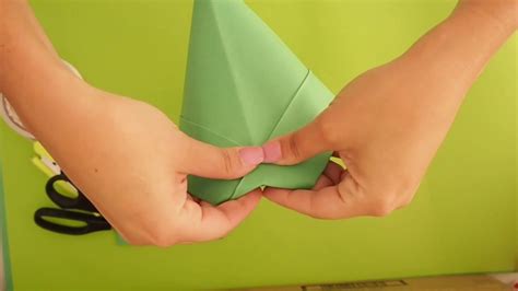 DIY Peter Pan Hat (no Sew!) - YouTube | Peter pan hat, Diy peter pan costume, Peter pan crafts