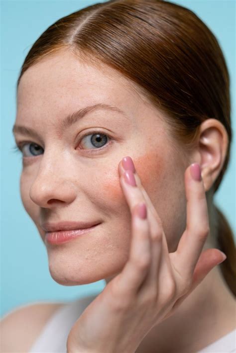 The 11 Best Primer For Sensitive Skin & Buying Guide