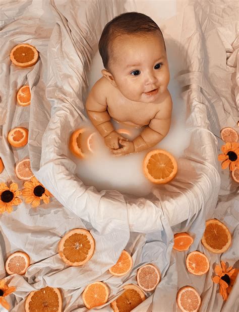 Mother Baby Photography, Diy Newborn Photography, Baby Photoshoot Ideas ...