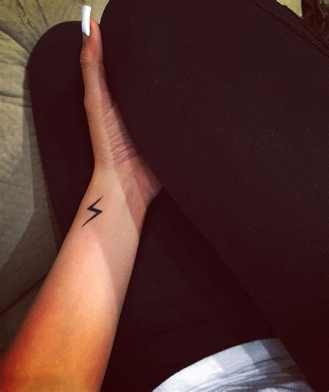 Harry Potter lightning bolt tattoo Blitz Tattoo, Harry Potter Lightning ...