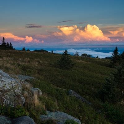 Hike to Grassy Ridge Bald in the Roan Highlands, Carvers Gap