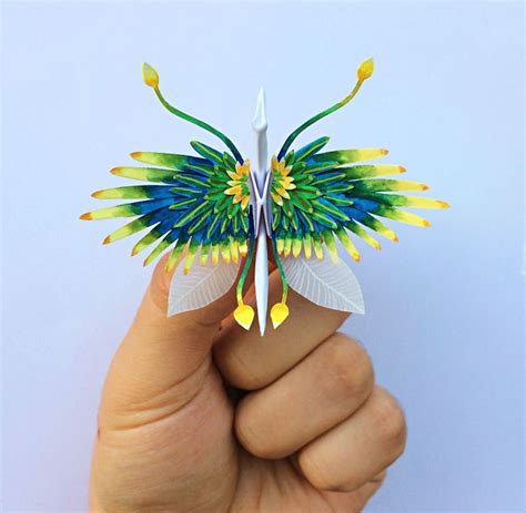 I Folded And Decorated An Origami Crane Every Day, For 1000 Days | Origami paper crane, Origami ...