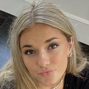 Breckie Hill - Age, Family, Bio | Famous Birthdays