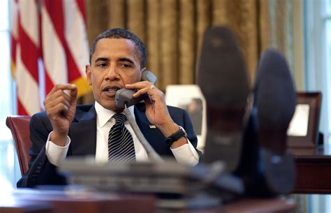 File:Barack Obama on phone with Benjamin Netanyahu 2009-06-08.jpg ...