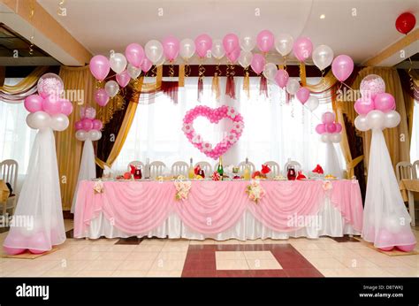 wedding banquet table Stock Photo - Alamy