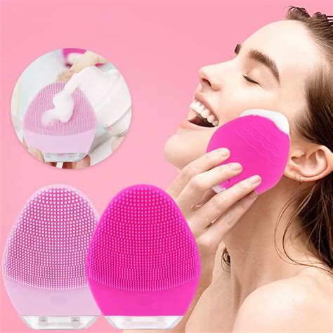 DUALACTION FACIAL CLEANSING BRUSH (PURPLE) CALA PRODUCTS