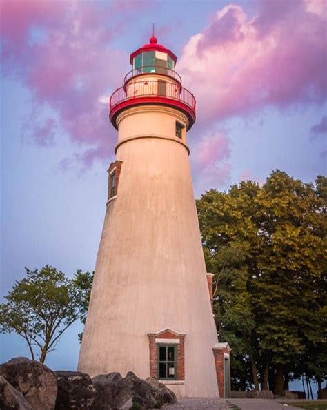 Marblehead Lighthouse at Sunset DIY Wall Decor Instant Download Print