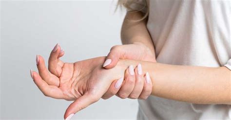 Do you feel numbness in hand often, this could be the reason | Lifestyle Health | English Manorama