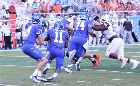 Football: Blue Raiders fall to FAU in C-USA opener | Sidelines