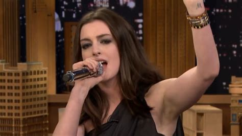 Anne Hathaway Sings Google Translate Songs With Jimmy Fallon | Entertainment Tonight